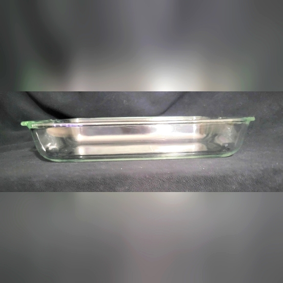 Pyrex | Kitchen | Vintage Pyrex 232r Or A3 Clear Glass Casserole Dish ...